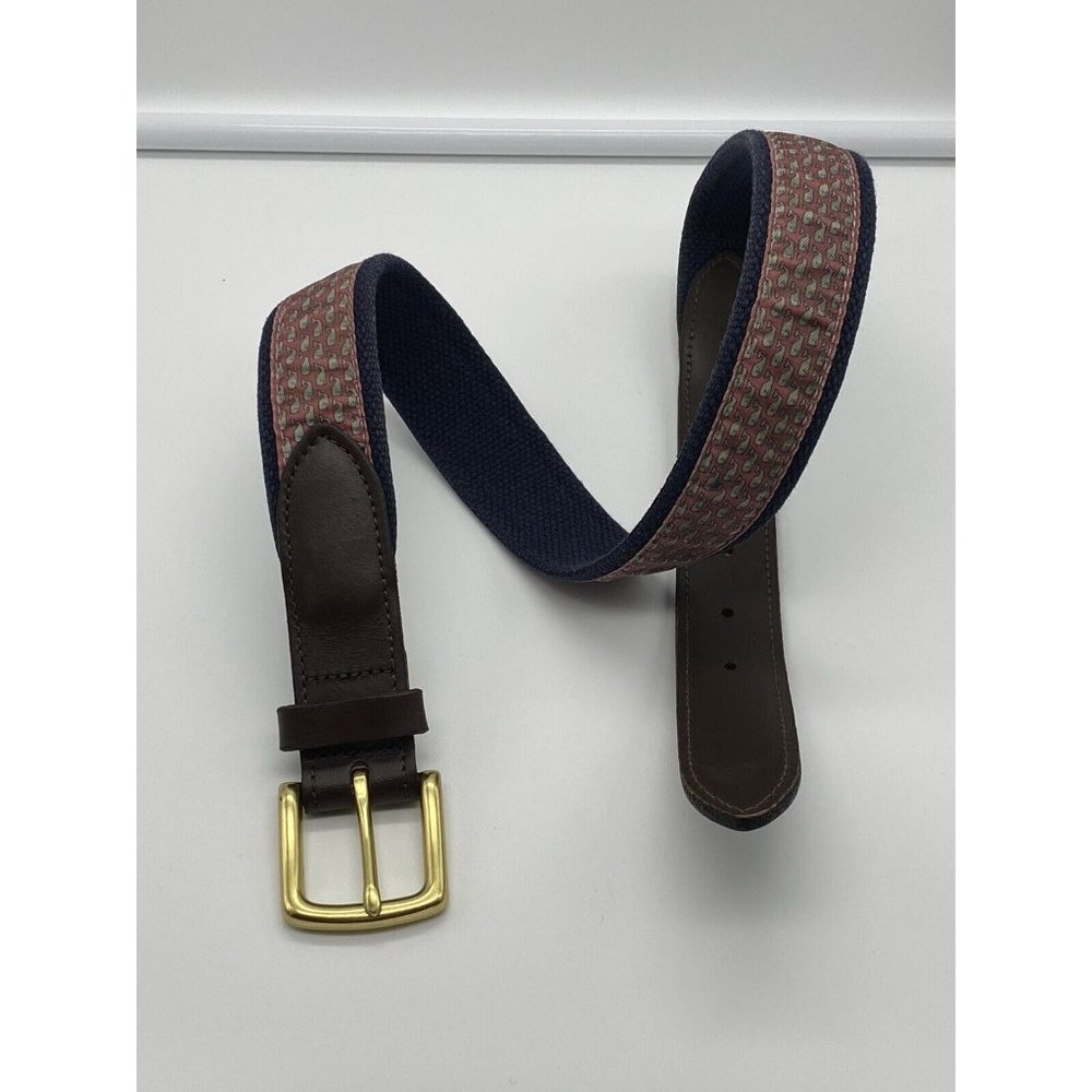 Vineyard Vines Men's Belt Size 30 Canvas & Leather Tabs Blue Pink White Whales